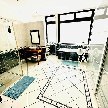 Montreux Love Room 蒙特勒